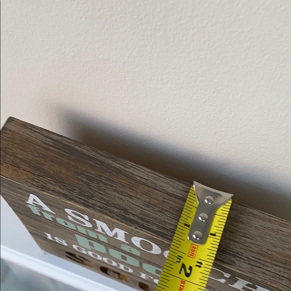 NWOT - Wood dog love sign “A smooch from a pooch is... 🐶 - Picture 4 of 6